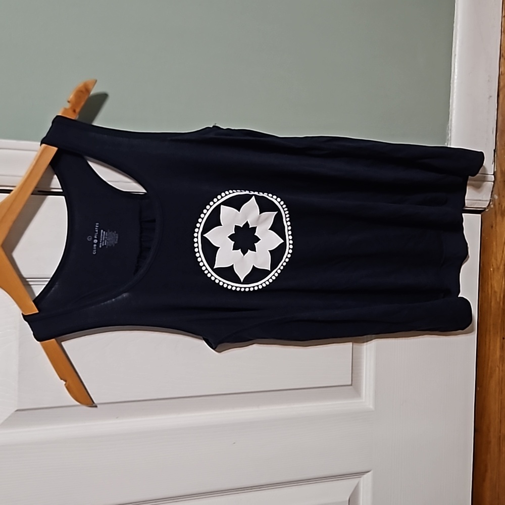 Club Pilates tank top